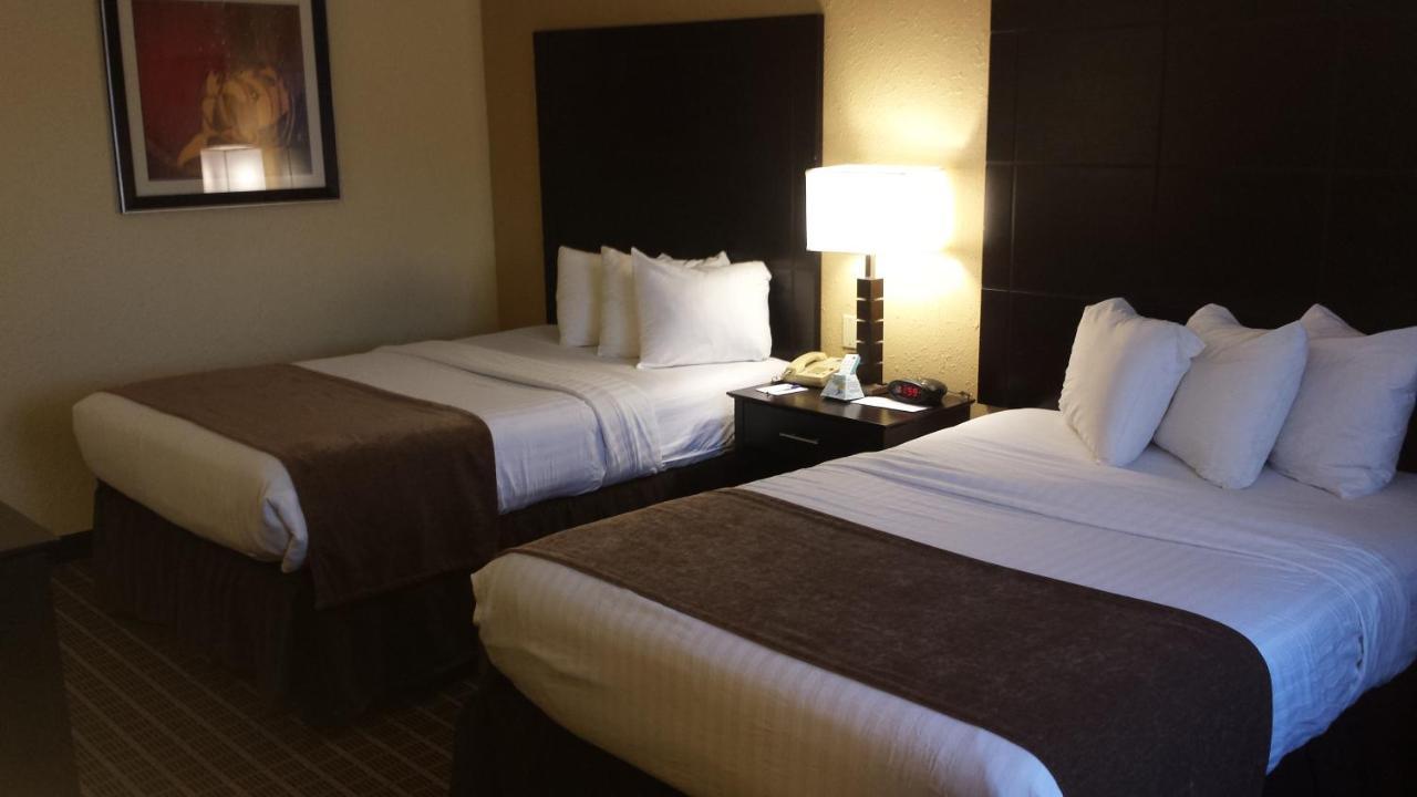 Quality Inn & Suites Morgantown - University Area Dış mekan fotoğraf